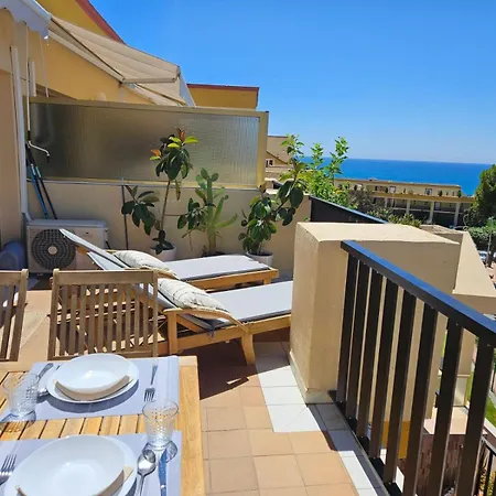 아파트 Sea View Penthouse Romana Playa Elviria 마르베야