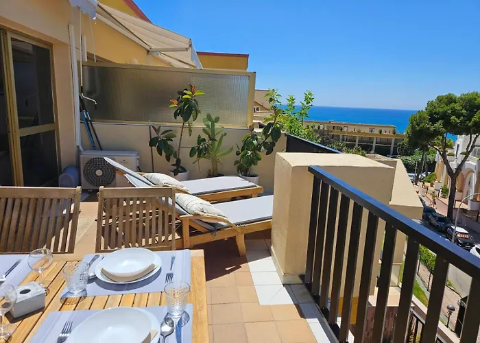 公寓 Sea View Penthouse Romana Playa Elviria 马尔韦利亚