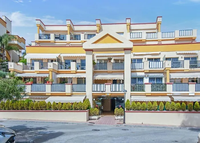 Sea View Penthouse Romana Playa Elviria * 马尔韦利亚