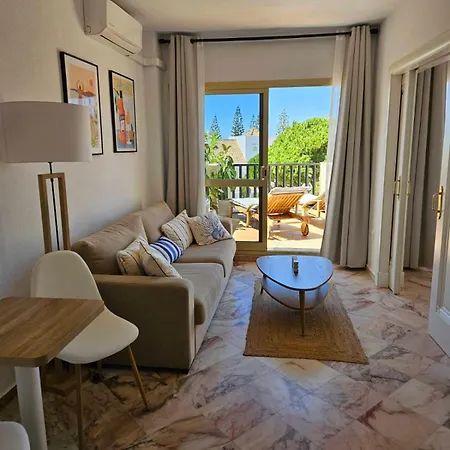 Апартаменти Sea View Penthouse Romana Playa Elviria